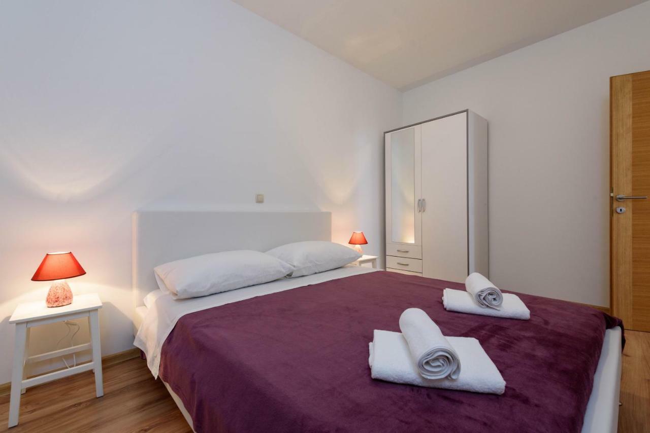 Apartmani Beran Сегет Враница Екстериор снимка