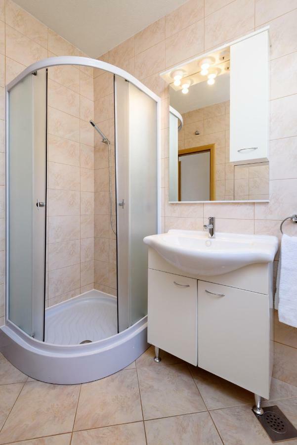 Apartmani Beran Сегет Враница Екстериор снимка