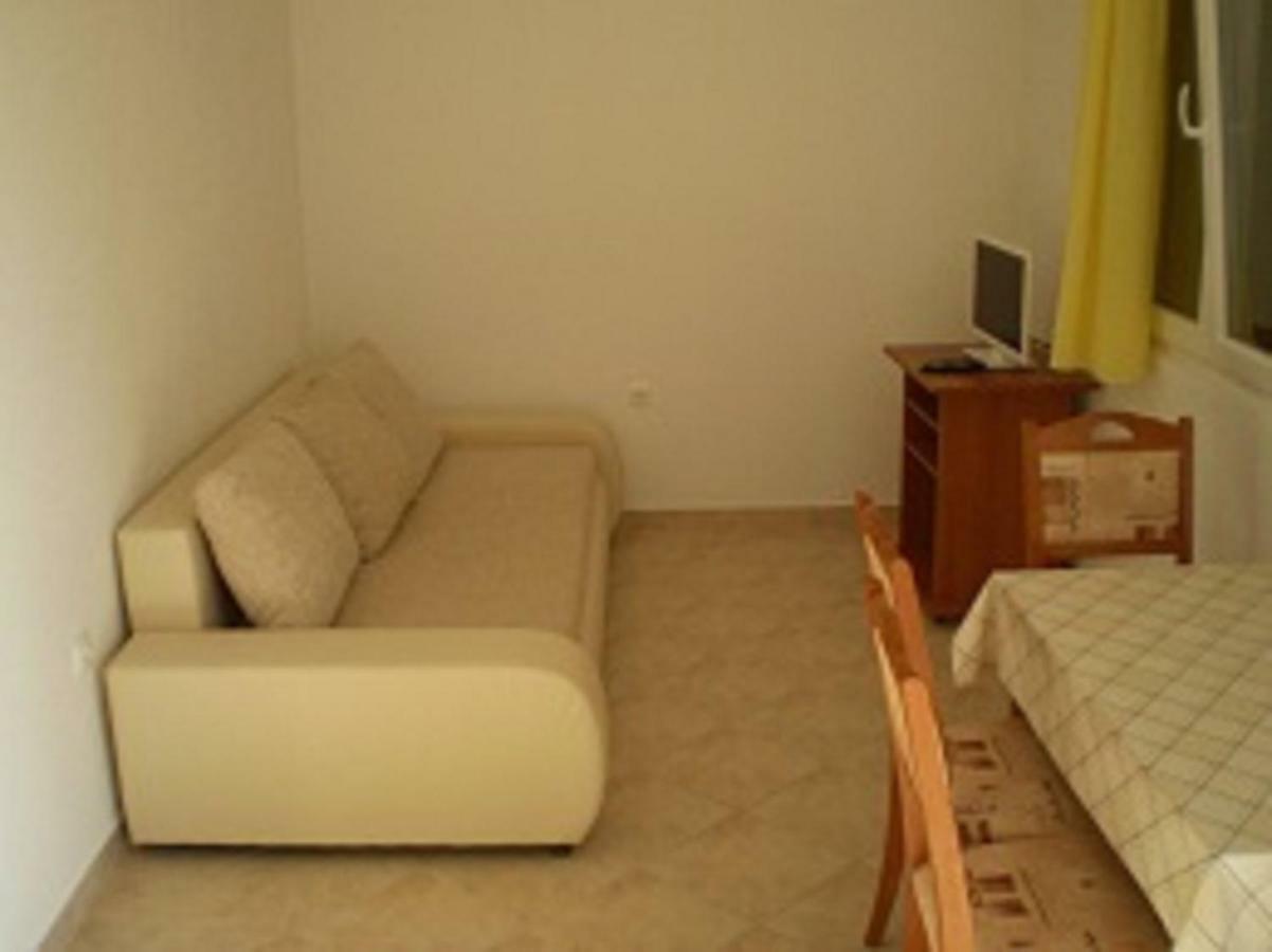 Apartmani Beran Сегет Враница Екстериор снимка
